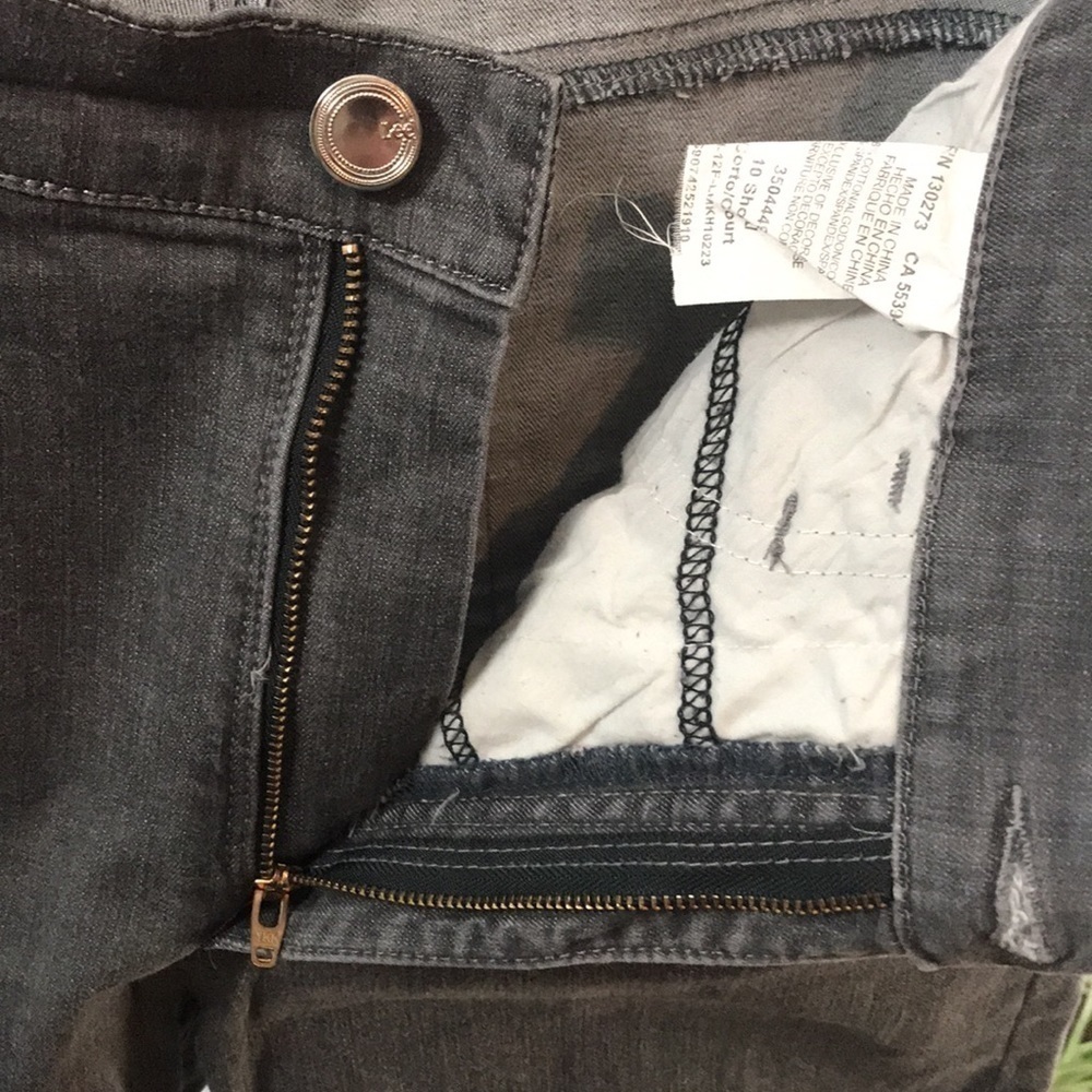 LEE—Classic Fit—AT THE WAIST—Black Lightweight Denim Jeans—Size 10 Short - Picture 6 of 14